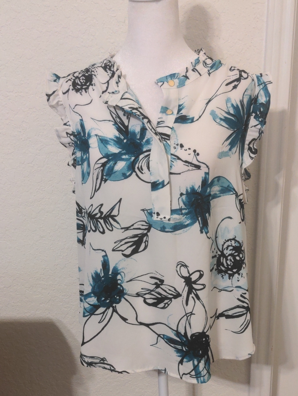 DKNY Women's Teal Tales Sleeveless Floral Flowy Summer Top Blouse. Size PL NWT